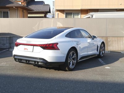 AUDI E-TRON GT QUATTRO - 4