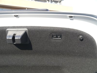 AUDI E-TRON GT QUATTRO - 10