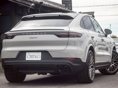 PORSCHE CAYENNE - 7
