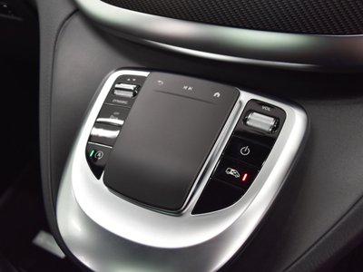 2024 Mercedes-BENZ V-CLASS thumbnail 16