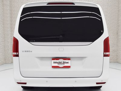 صورة 4 لـ 2024 Mercedes-BENZ V-CLASS