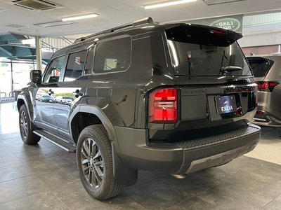 TOYOTA LAND CRUISER 250 - 8