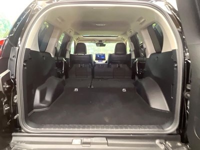 TOYOTA LAND CRUISER PRADO - 10