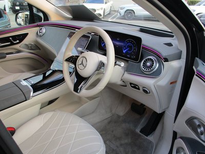 MERCEDES-BENZ EQS - 5