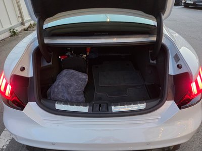 AUDI RS E-TRON GT - 7