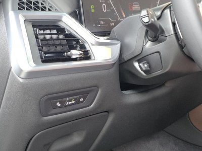 2025 BMW X5 缩略图 29