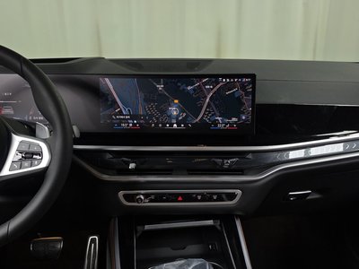 2025 BMW X5 缩略图 20
