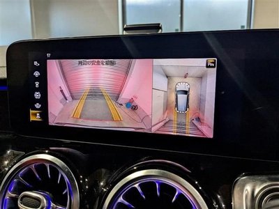 MERCEDES-BENZ GLB - 8