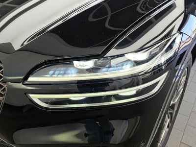 صورة 9 لـ 2021 Genesis GV70