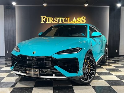 LAMBORGHINI URUS - 1