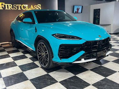 LAMBORGHINI URUS - 3