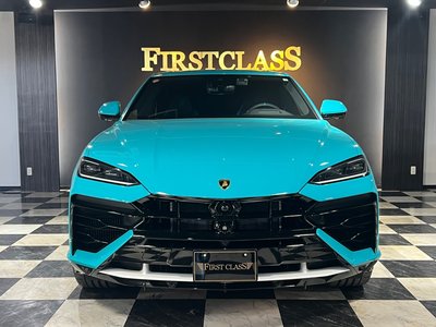 LAMBORGHINI URUS - 2