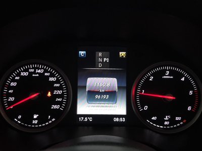 MERCEDES-BENZ C-CLASS - 8