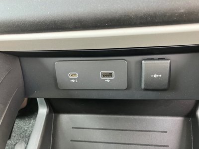 2024 LAND Rover DEFENDER 缩略图 127