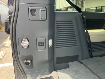 2024 LAND Rover DEFENDER 缩略图 134