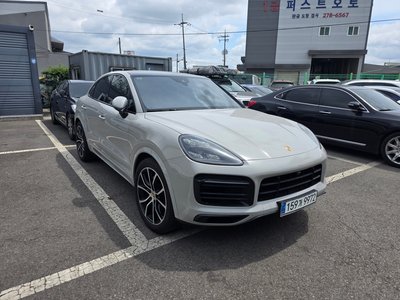 PORSCHE CAYENNE - 4