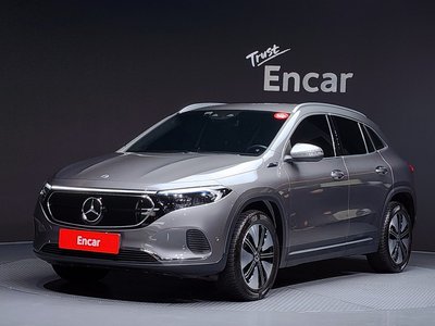 MERCEDES-BENZ EQA