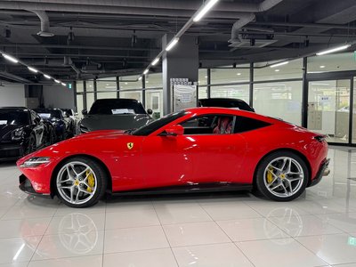 FERRARI ROMA - 4