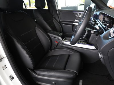 صورة مصغرة 13 لـ 2025 Mercedes-BENZ GLB