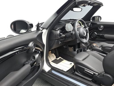 MINI CONVERTIBLE - 10