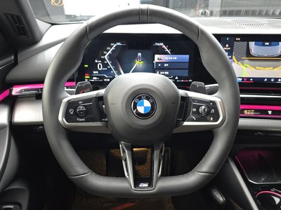 2025 BMW 5 SERIES 缩略图 13