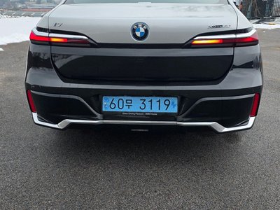 BMW I7 - 10