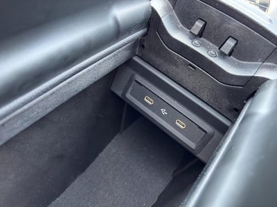 2023 Mercedes-BENZ GLB AMG — миниатюра 25