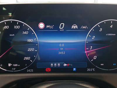 MERCEDES-BENZ E-CLASS - 8