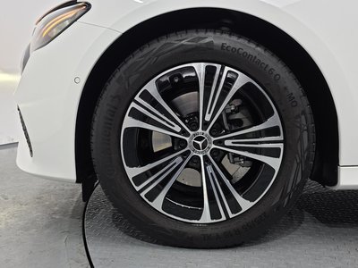 MERCEDES-BENZ E-CLASS - 6