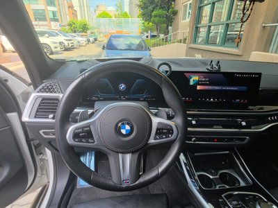صورة 8 لـ 2023 BMW X7