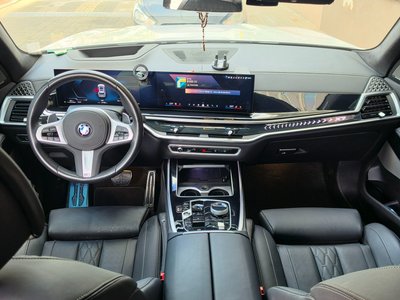 صورة 9 لـ 2023 BMW X7