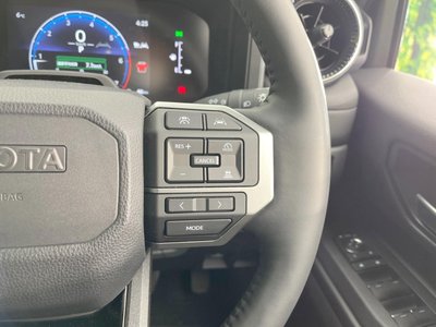 TOYOTA LAND CRUISER 250 - 7