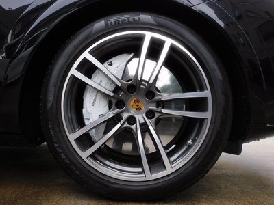 صورة 6 لـ 2018 Porsche CAYENNE