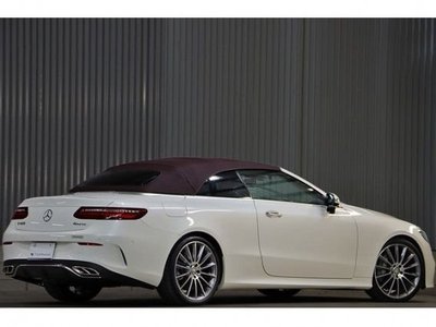 MERCEDES-BENZ E-CLASS - 2