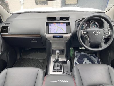 TOYOTA LAND CRUISER PRADO - 2