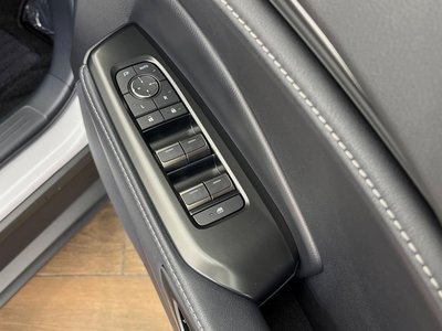2024 Lexus LBX 缩略图 51