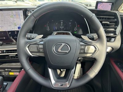 صورة 8 لـ 2024 Lexus RX