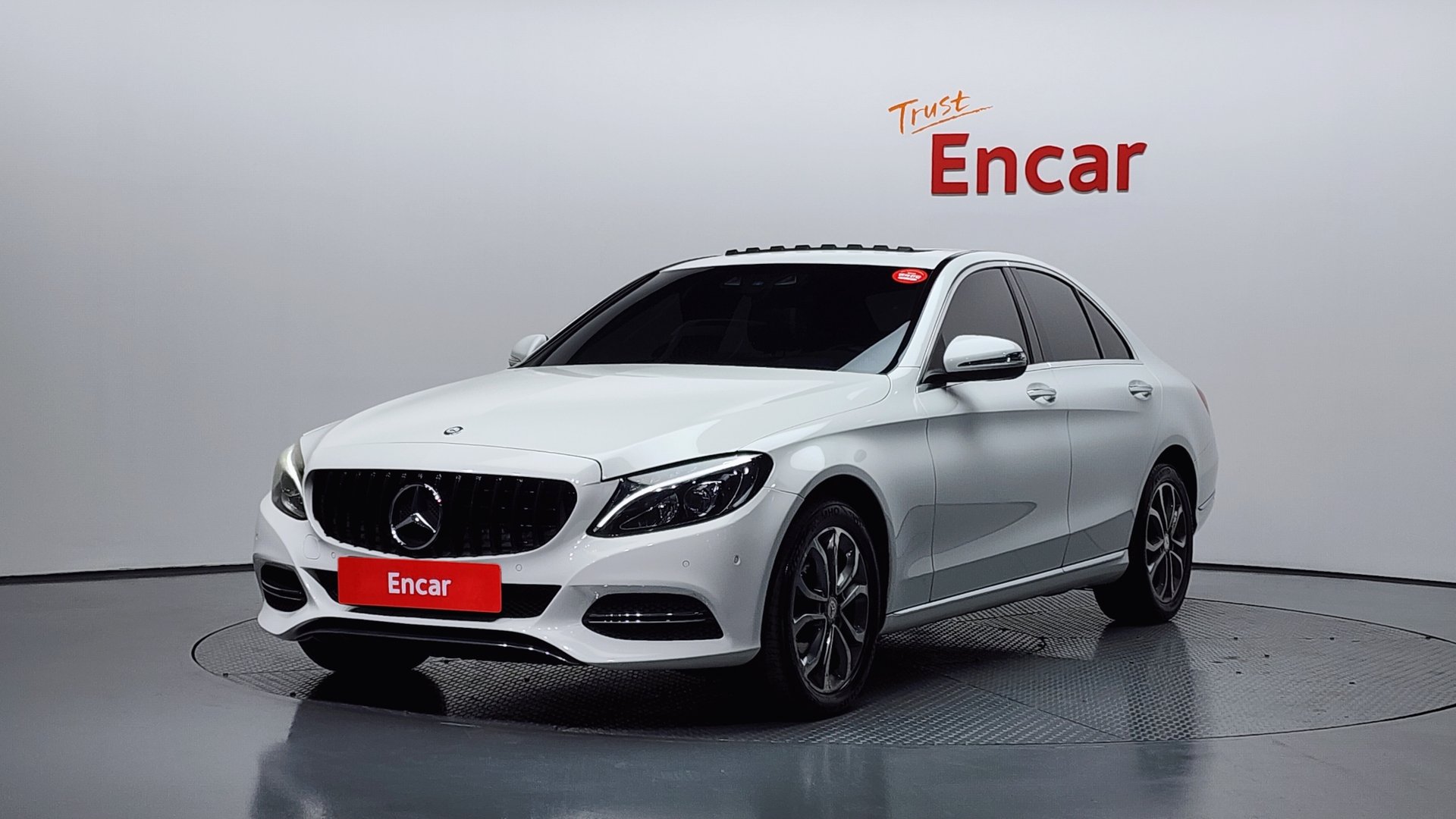 MERCEDES-BENZ C-CLASS - View 1