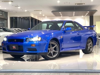 NISSAN SKYLINE GT-R