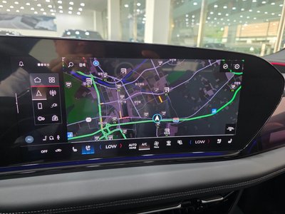 2025 AUDI A6 E-TRON thumbnail 12