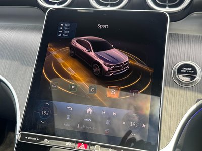 2025 Mercedes-BENZ GLC thumbnail 34