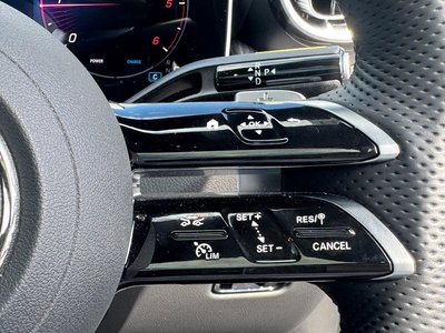2025 Mercedes-BENZ GLC thumbnail 25