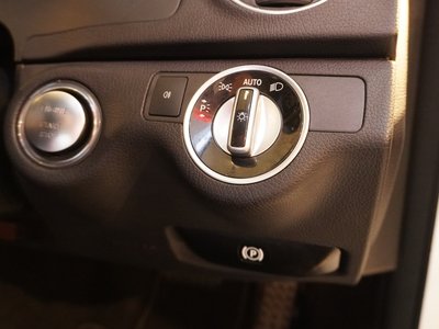 صورة مصغرة 59 لـ 2012 Mercedes-BENZ C-CLASS AMG