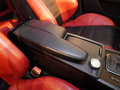 صورة مصغرة 66 لـ 2012 Mercedes-BENZ C-CLASS AMG