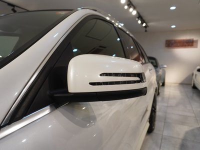 صورة مصغرة 32 لـ 2012 Mercedes-BENZ C-CLASS AMG
