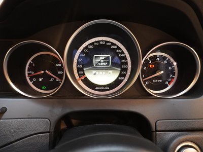 صورة مصغرة 58 لـ 2012 Mercedes-BENZ C-CLASS AMG