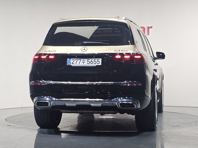 MERCEDES-BENZ GLS - 4