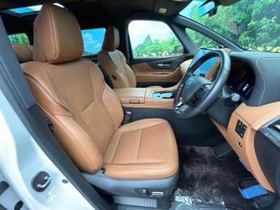 TOYOTA VELLFIRE - 9