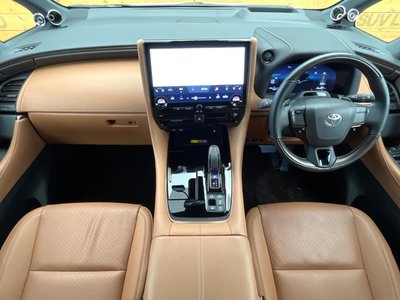 TOYOTA VELLFIRE - 2