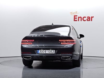 GENESIS G80 (RG3) - 4